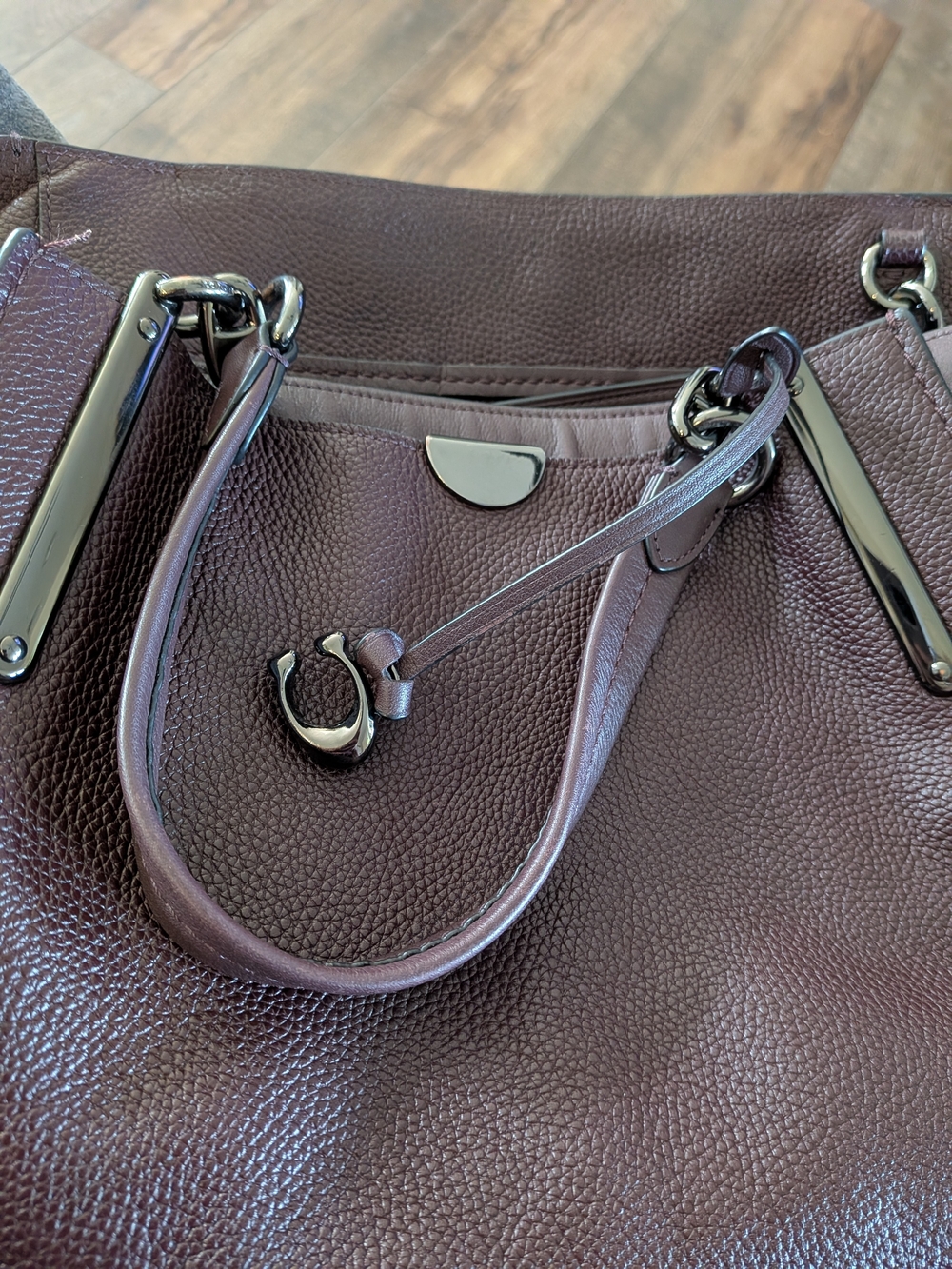 Coach Dreamer 36 Satchel Oxblood Pebbled Leather Gunmetal HW Rare + Dust Bag - Picture 7 of 9